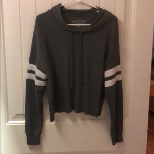 Cropped hoodie